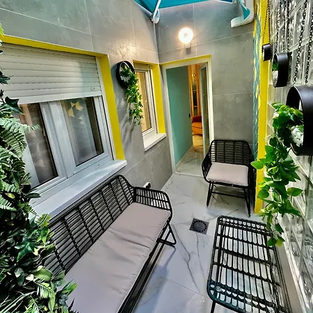 Elegante Apartamento Tres Colores Alicante Exterior photo