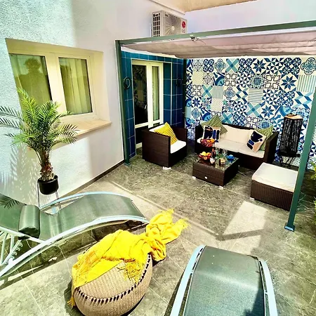 Elegante Apartamento Tres Colores Alicante Exterior photo