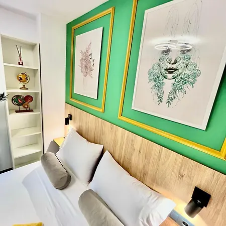 Elegante Apartamento Tres Colores Alicante Exterior photo