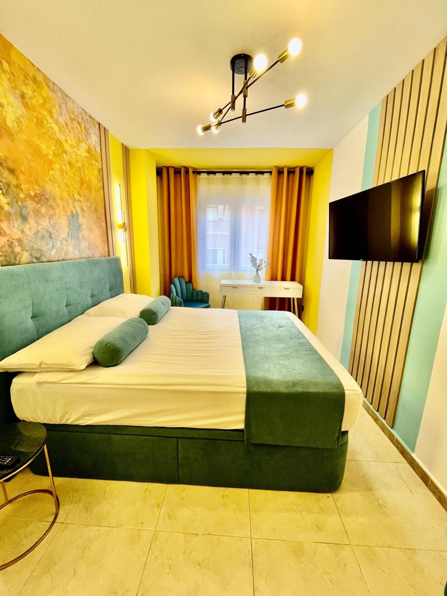Elegante Tres Colores Apartment