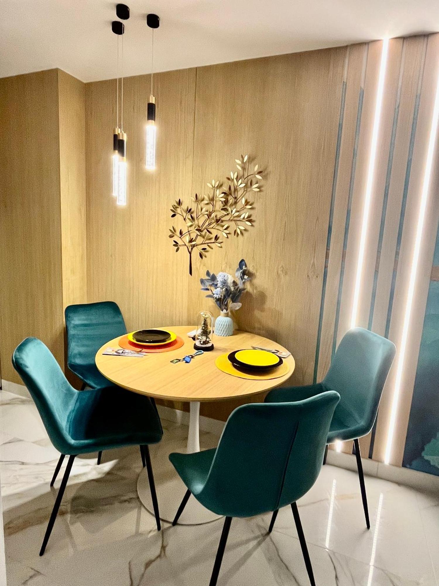 Elegante Tres Colores